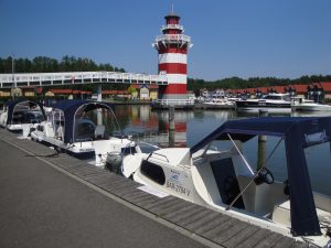 Bootscharter im Hafendorf-Rheinsberg